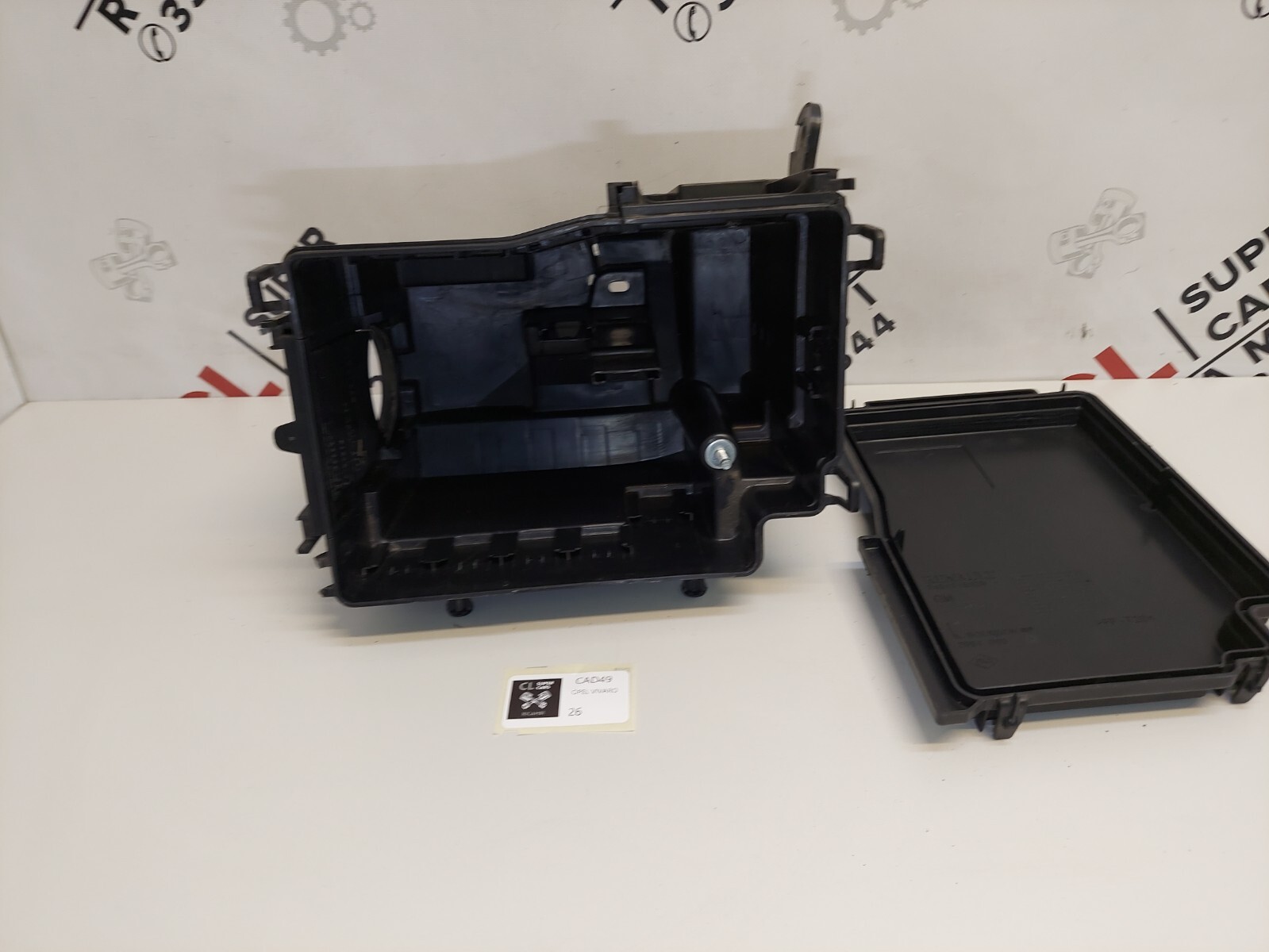 SCATOLA PORTA FUSIBILI 243121532R OPEL VIVARO TRAFFIC 1.6 CDTI 2015-2021 - immagine 3