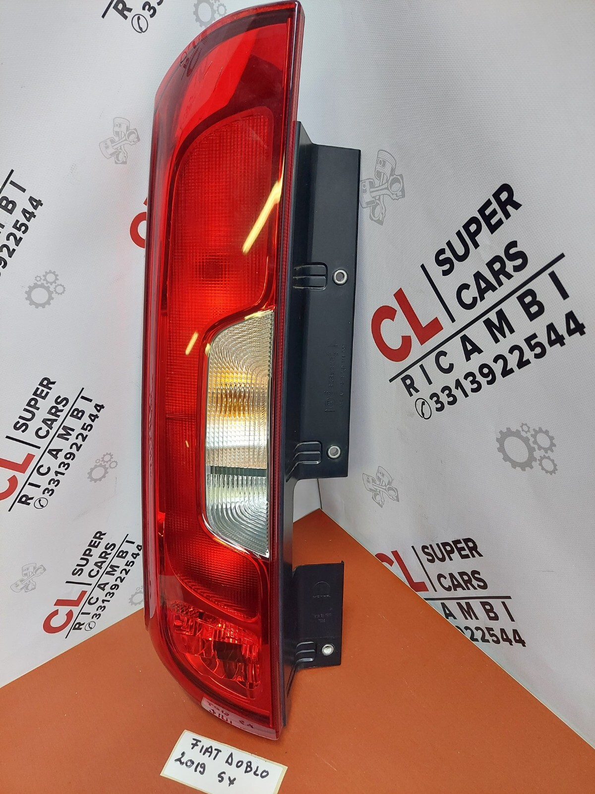 Fanale Posteriore SX Fiat Doblo (2019) cod. 52044717 12v