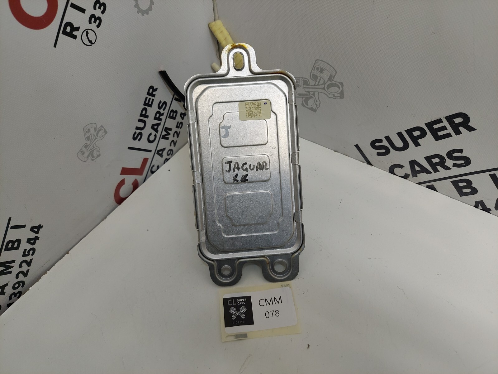 Centralina modulo pompa dell'impianto di iniezione GX73-14B526-AB Jaguar XE - immagine 4